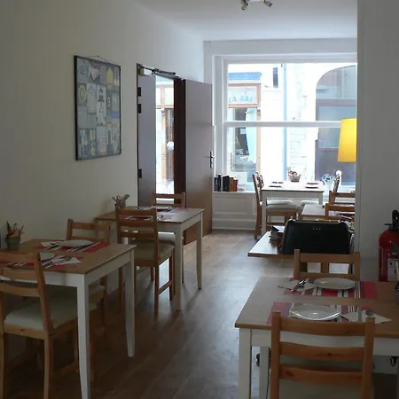 Szálloda Les Alizés 2*